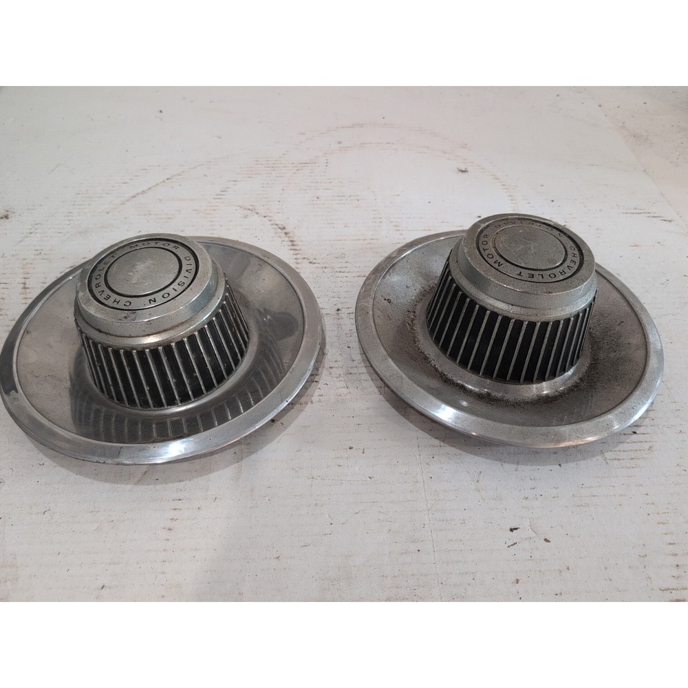 Vintage Lot Of 2 Chevrolet Center Caps Rally Wheel 3925805